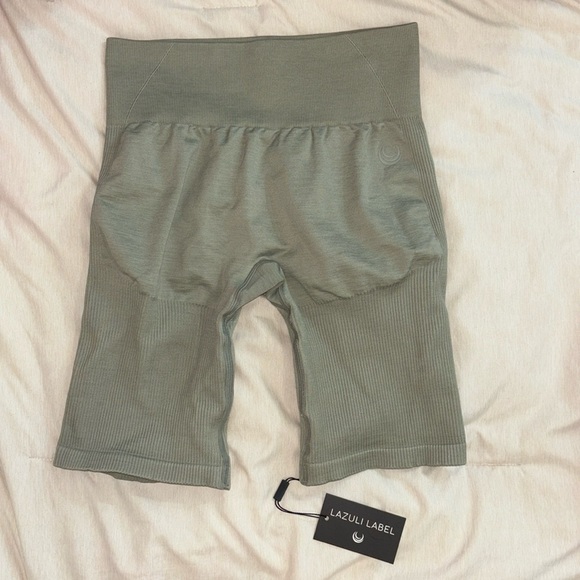 Lazuli Label Shorts - Picture 1 of 2